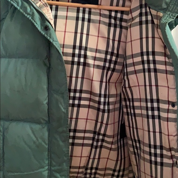 Burberry winter jacket - Picture 4 of 5